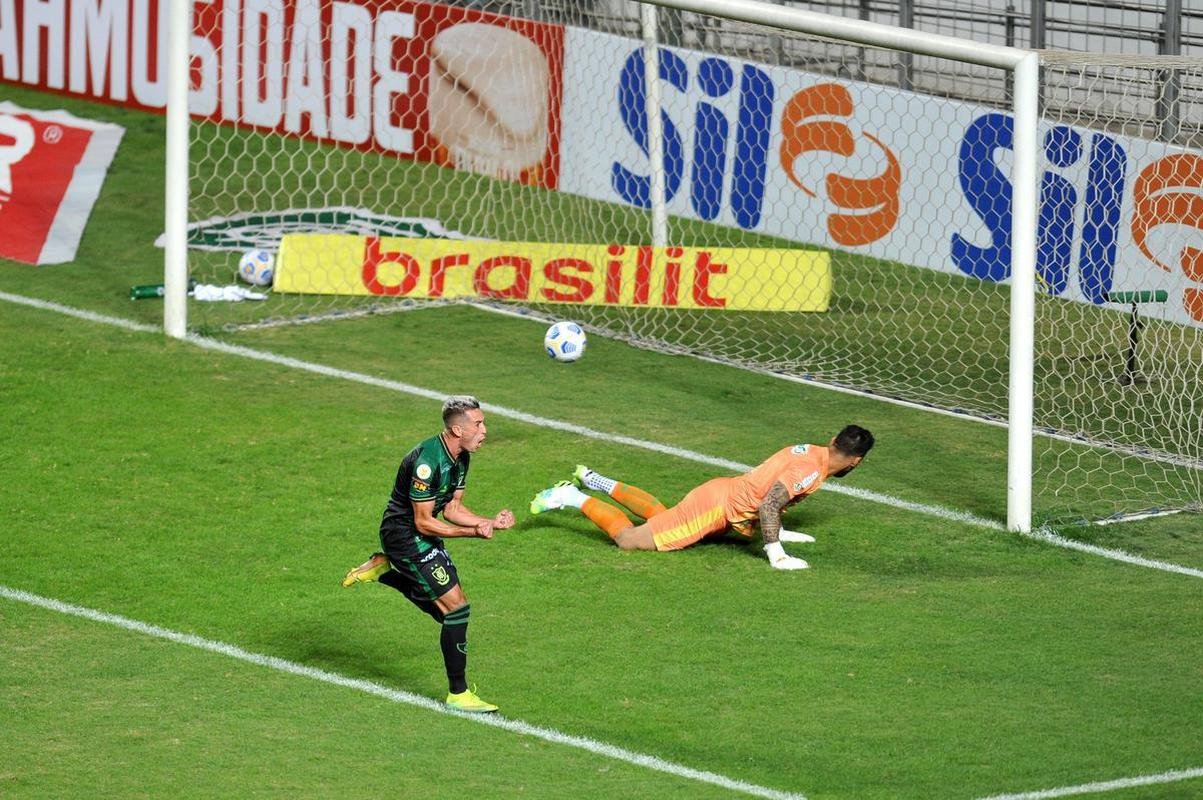 Fotos do jogo entre Amrica e Juventude, no Independncia, em Belo Horizonte, pela sexta rodada da Srie A do Brasileiro