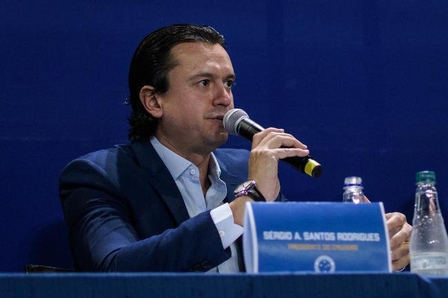 Reunio extraordinria do Conselho do Cruzeiro aprovou constituio de Sociedade Annima do Futebol