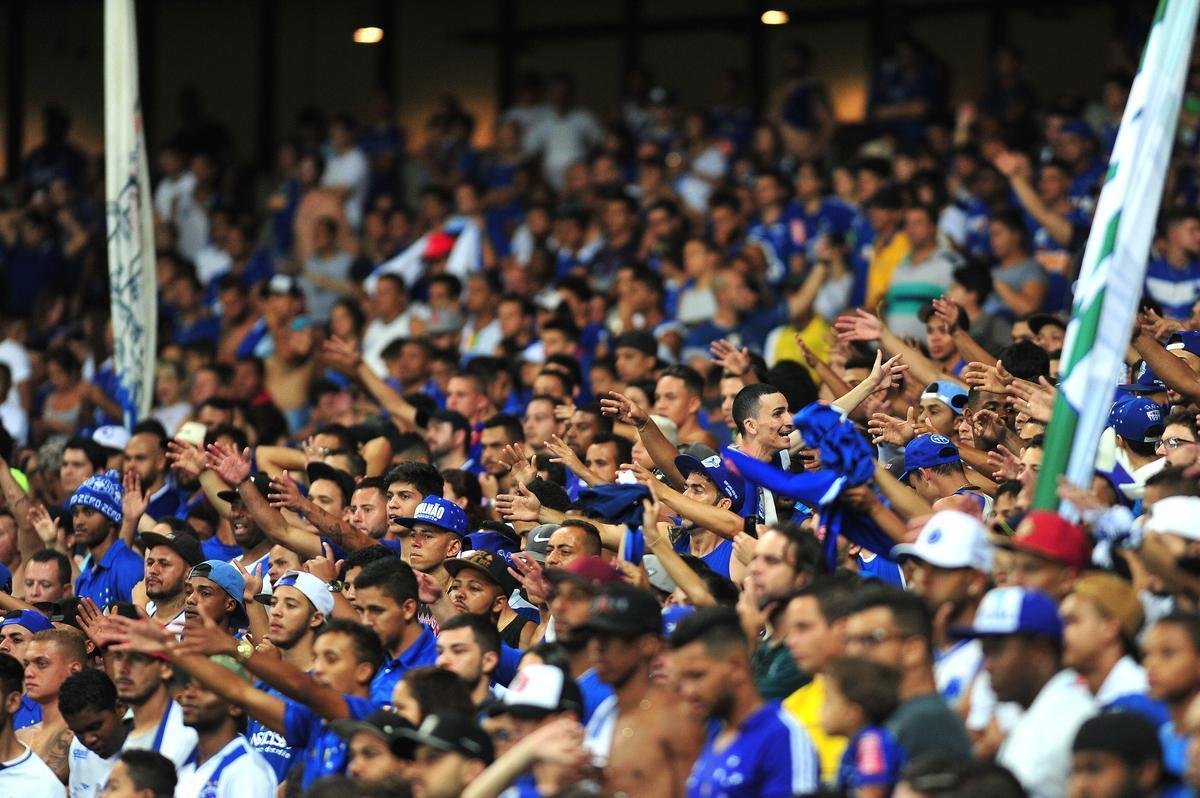 Goleiro Felipe, do Uberlndia, parou Fred em lances incrveis no Mineiro