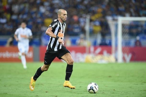 Imagens da deciso entre Cruzeiro e Atltico no Mineiro