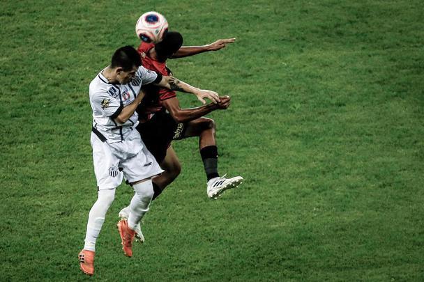 Equipes se enfrentaram na Arena pela terceira rodada do Campeonato Pernambucano