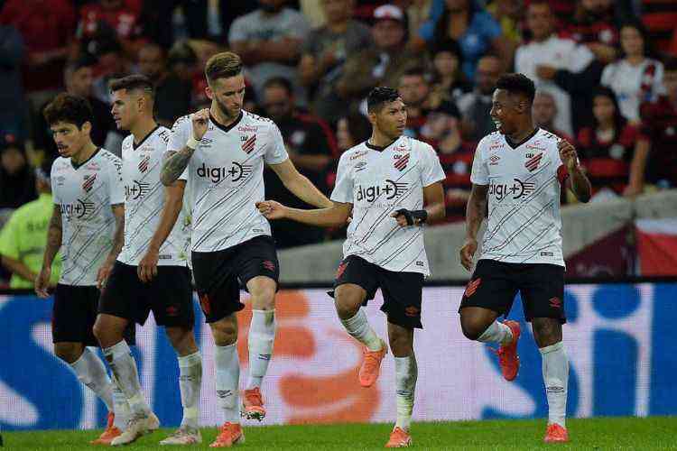 Athletico vence o Botafogo na disputa de pênaltis e avança na Copa do  Brasil - Esportes - Campo Grande News