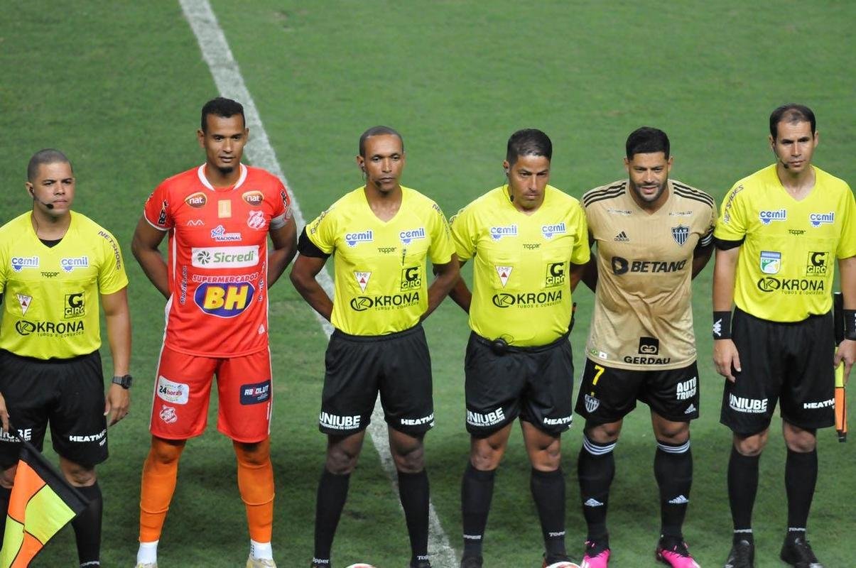 Fotos de Atltico x Democrata-SL pelo Mineiro