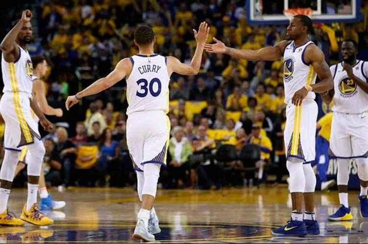 Reprodução/Instagram NBA @NBA Reprodução/Instagram NBA @NBA