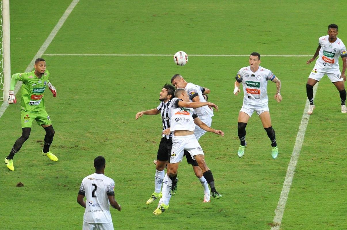 O Atltico recebeu o Athletic nesta tera-feira (15), no Mineiro, em Belo Horizonte. A partida, vlida pela 7 rodada do Campeonato Mineiro de 2022, marcou o centsimo jogo do goleiro Everson com a camisa do Galo.