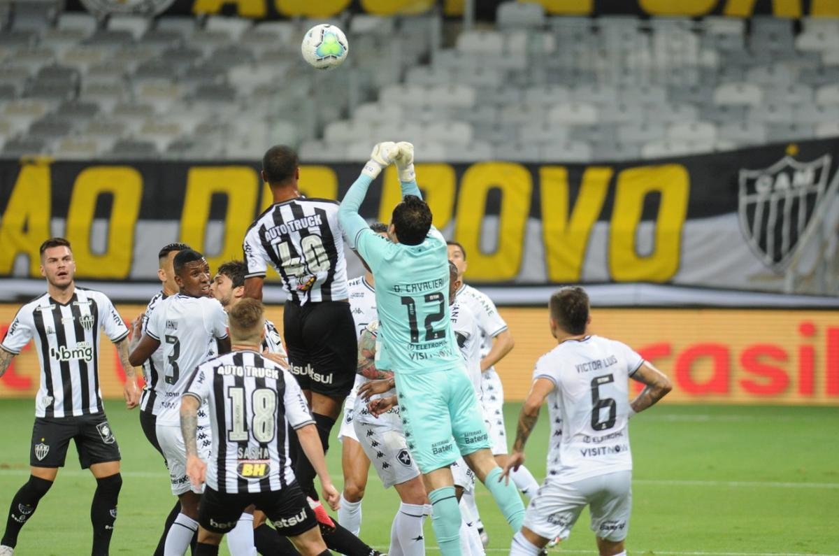 Atltico x Botafogo: veja fotos do jogo no Mineiro