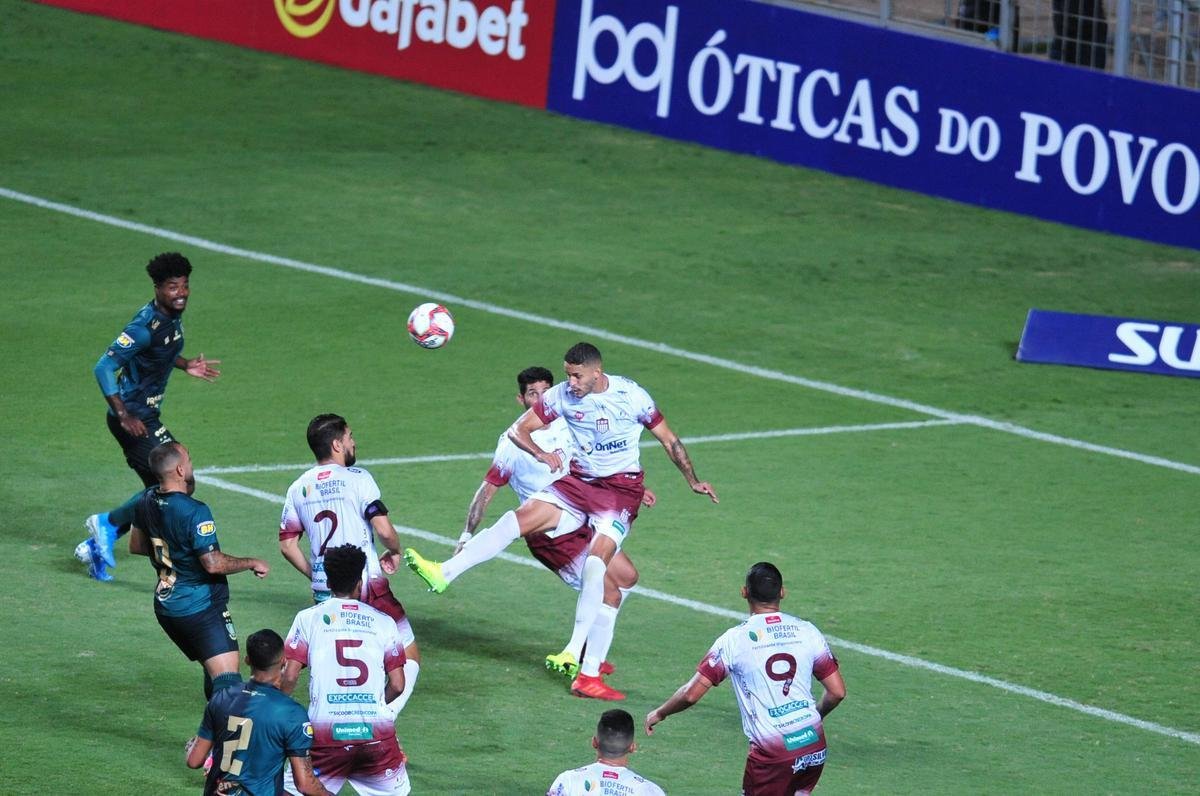 Fotos do jogo entre Amrica e Patrocinense, no Independncia, em Belo Horizonte, pela oitava rodada do Campeonato Mineiro de 2021.