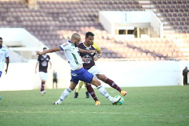 Ferroviria venceu com trs gols de Michel, dois de Welinton Torro (ex-Cruzeiro), um de Bruno Xavier, um de Tony (ex-Amrica) e um de Jhoninha
