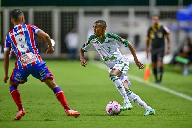 Veja as fotos do confronto entre Amrica e Bahia, no estdio Independncia, em BH, pela 27 rodada do Campeonato Brasileiro.