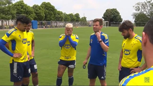 Imagens do treino do Cruzeiro deste domingo