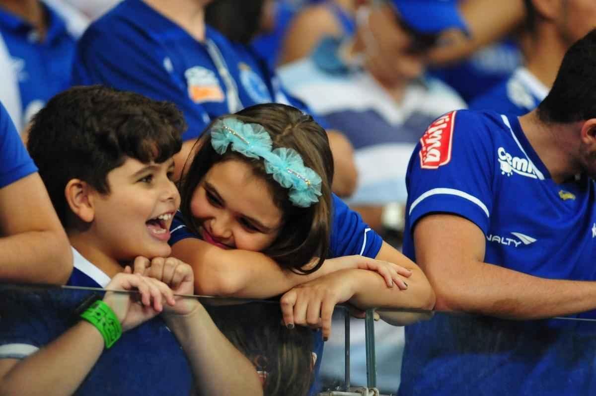 Imagens do jogo entre Cruzeiro e So Francisco-PA, pela Copa do Brasil, no Mineiro