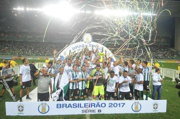 Festa do Amrica e da torcida no Independncia com o bi da Srie B em 2017