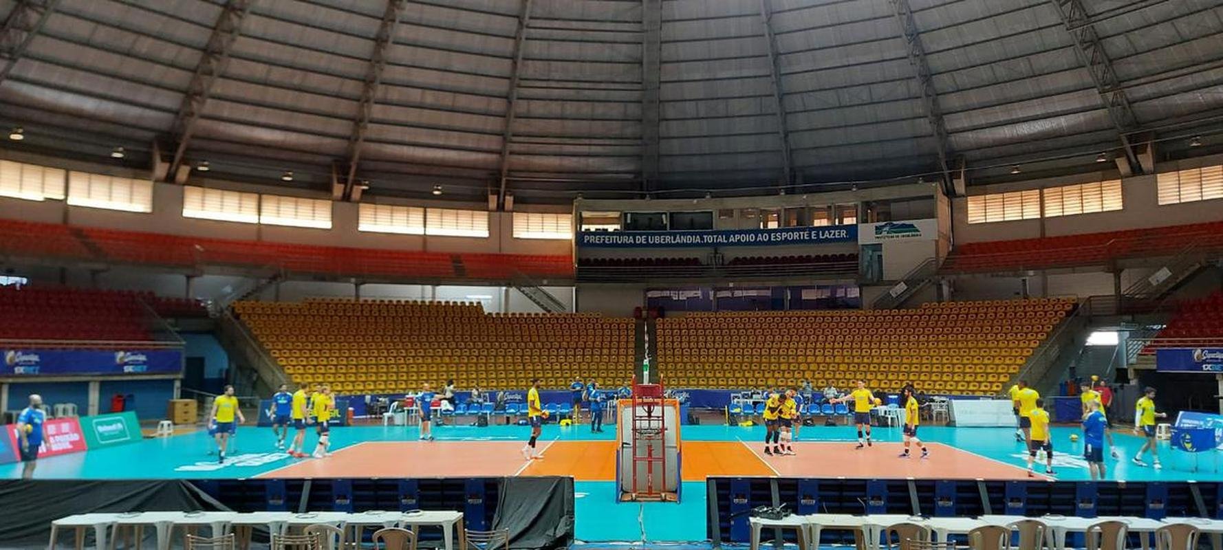 Cruzeiro treina no Sabiazinho, em Uberlndia, antes da deciso contra o Minas na Superliga Masculina