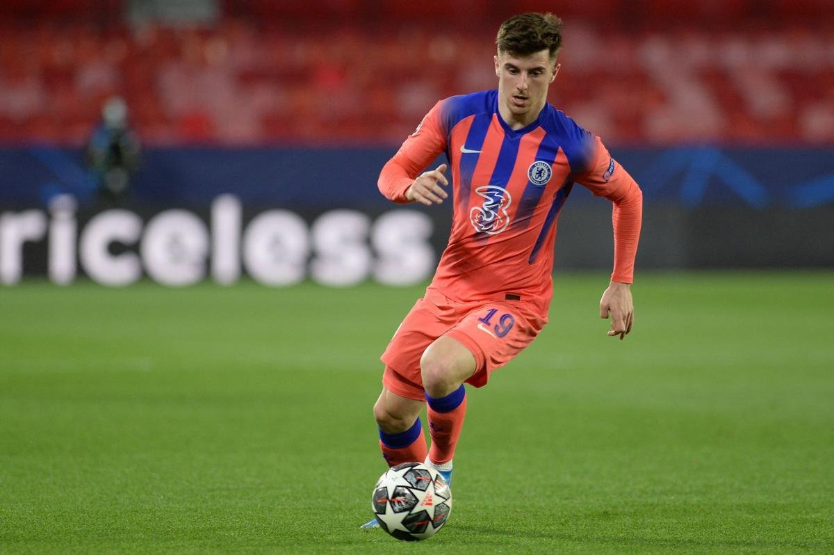 Fotos do jogo entre Porto e Chelsea, disputado no Estdio Ramn Snchez Pizjun, em Sevilla, na Espanha, pela ida das quartas de final da Liga dos Campees da Europa