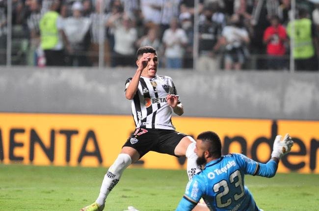 Fotos do jogo entre Atltico e Coritiba