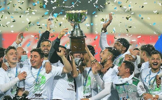 Plaza Colonia (Uruguai): garantido pelo Campeonato Uruguaio; eliminado pelo The Strongest na segunda fase