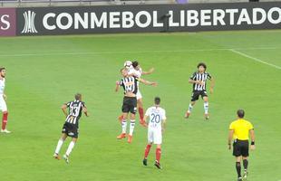 Fotos do duelo entre Atltico e Cerro Porteo, no Mineiro, pelo Grupo E da Copa Libertadores