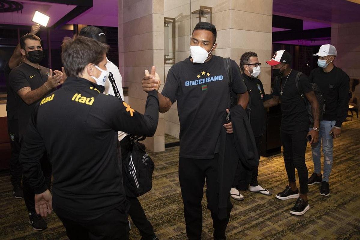 Jogadores se apresentam  Seleo Brasileira