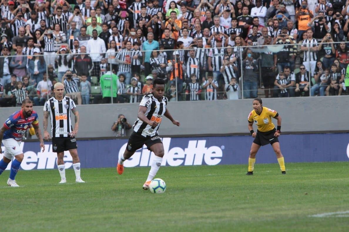 Imagens da partida entre Atltico e Fortaleza, no Independncia