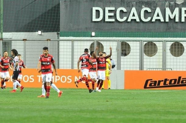 Galo recebeu o Atltico Goianiense, no Independncia, pela 33 rodada do Campeonato Brasileiro