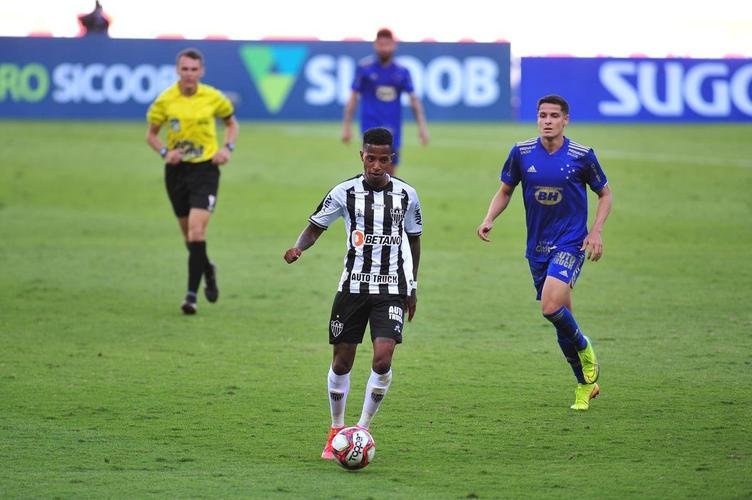Fotos do clssico do centenrio, entre Cruzeiro e Atltico, no Mineiro, em Belo Horizonte, pela nona rodada do Campeonato Mineiro