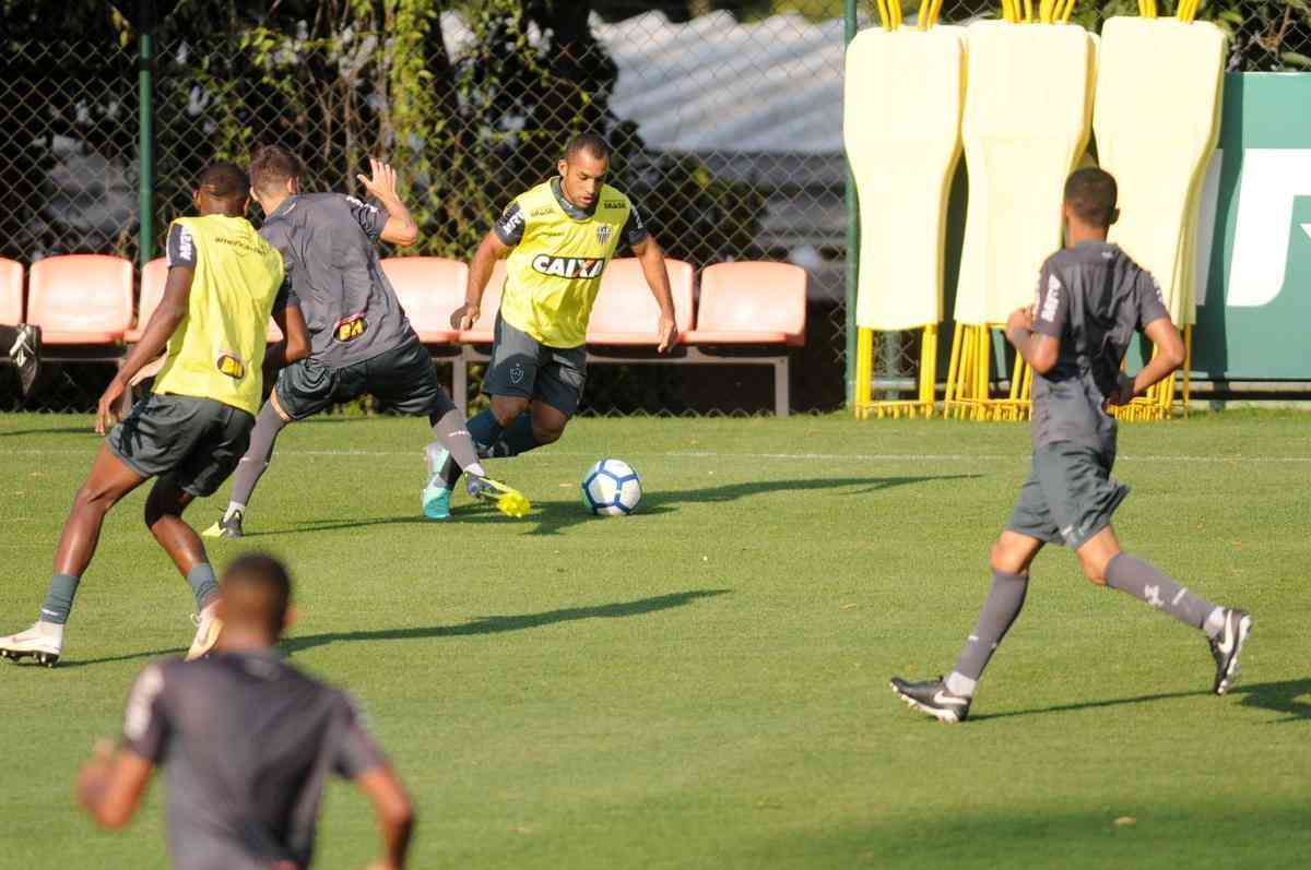 Nesta quarta-feira, os reservas do Atltico realizaram um treino coletivo contra o time sub-20 do Galo