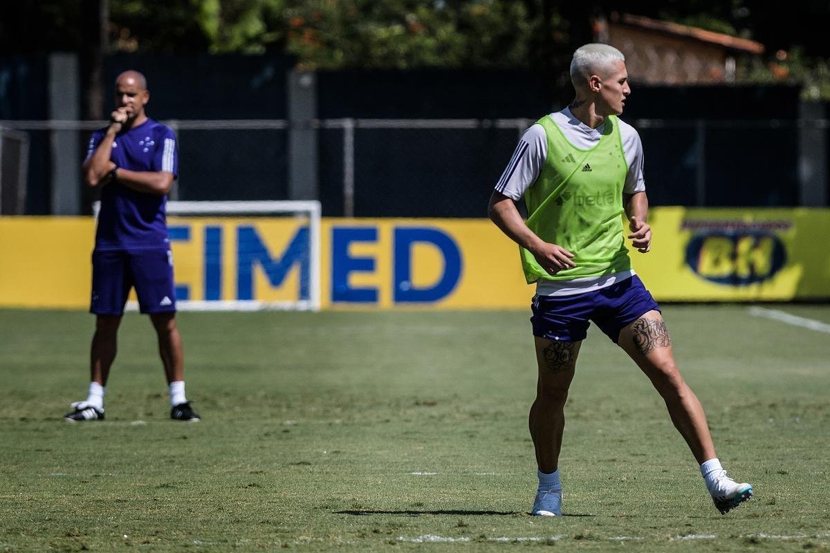 O Cruzeiro treinou nesta quarta-feira (5/4), na Toca da Raposa II, em Belo Horizonte