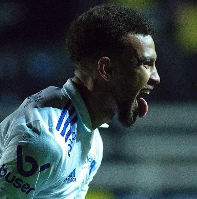 Cruzeiro venceu o Operário por 2 a 1, no Paraná