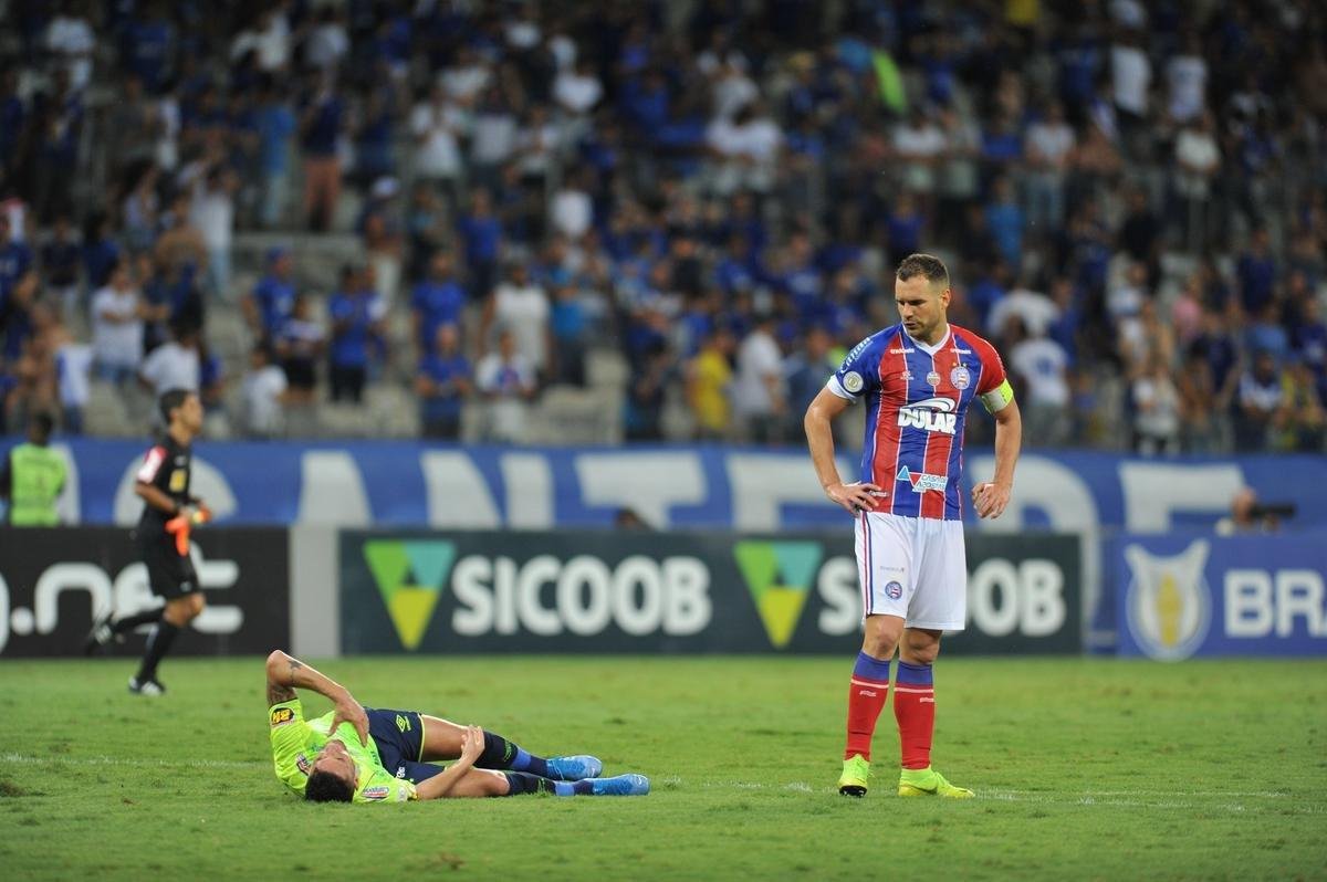 Cruzeiro estreou terceiro uniforme, o ltimo produzido pela Umbro