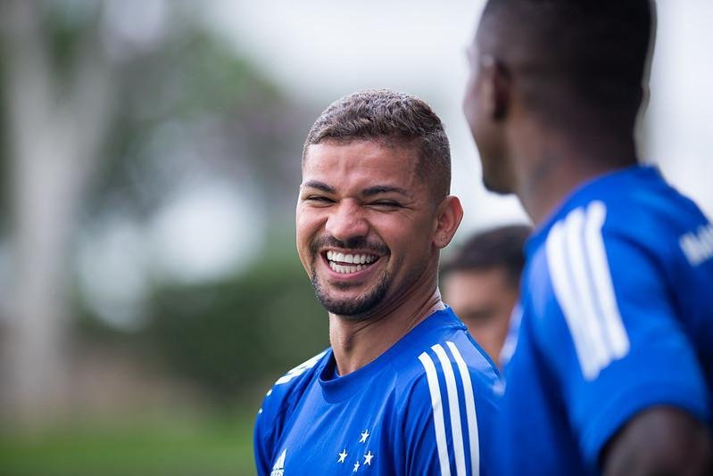 Judivan - Valor de mercado em 18/02/2019: 600 mil euros. Valor de mercado em 08/04/2020: 475 mil euros.