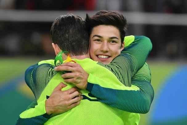 Brasileiros Diego Hypolito e Arthur Nory conquistaram a medalha de prata e bronze, respectivamente, na prova de solo da ginstica nos Jogos Olmpicos do Rio de Janeiro