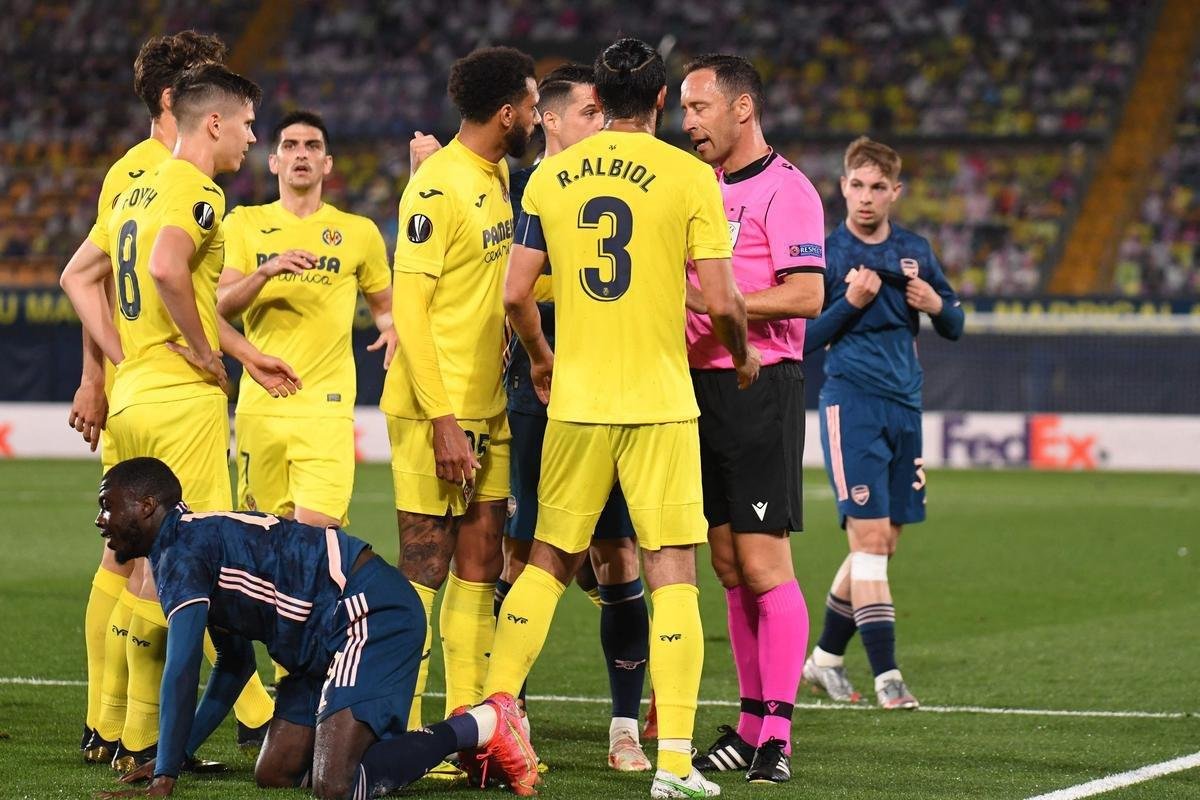 Fotos do duelo entre Villarreal e Arsenal pela semifinal da Liga Europa
