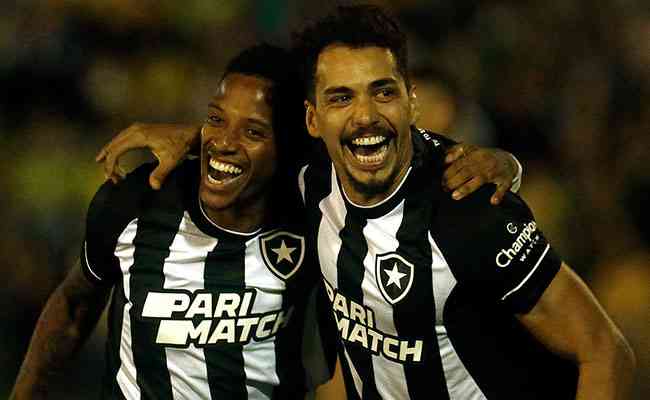 Eduardo marcou dois gols e foi o protagonista da vitria do Botafogo sobre o Ypiranga