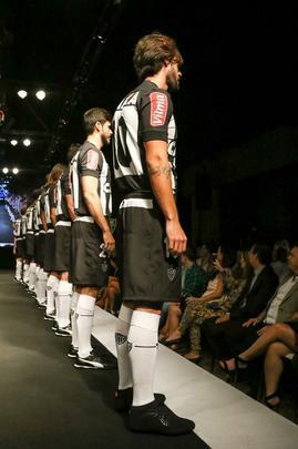 Nova coleção de uniformes do Atlético para 2016, fornecida pela empresa canadense Dryworld