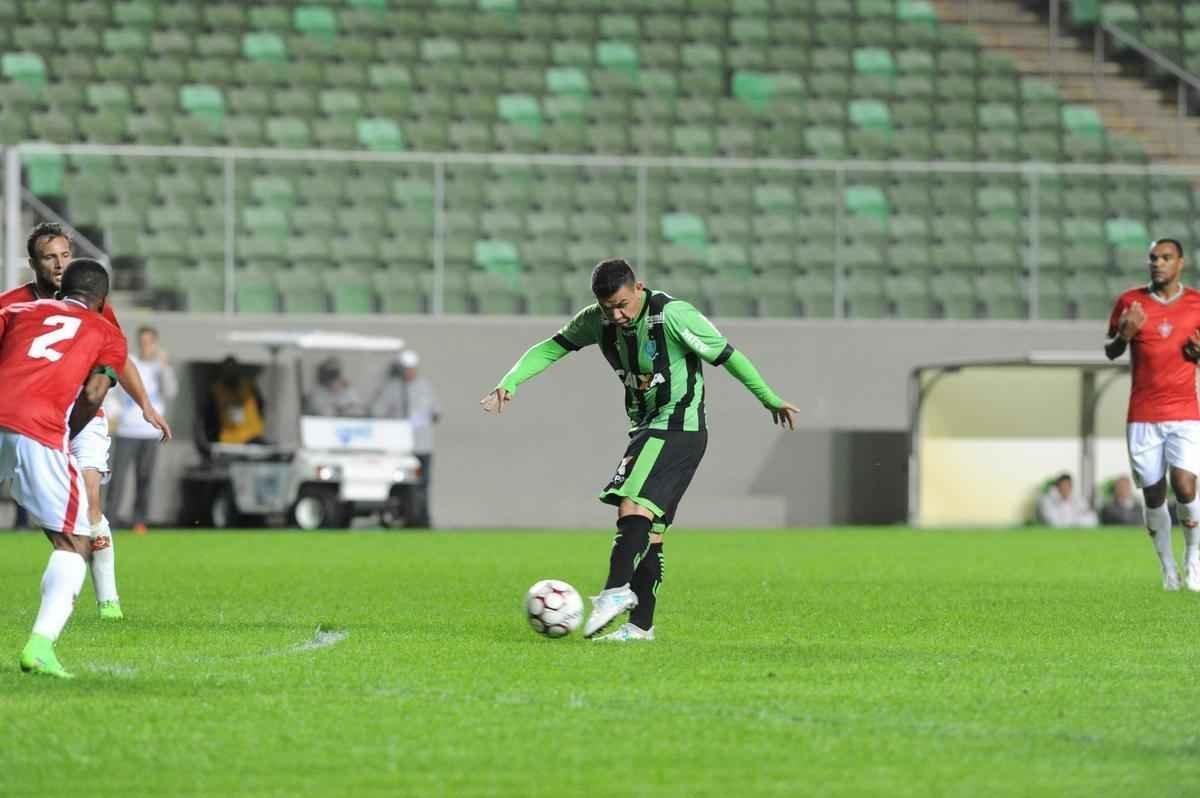 Amrica e Boa Esporte se enfrentaram no Independncia, pela 13 rodada da Srie B do Campeonato Brasileiro