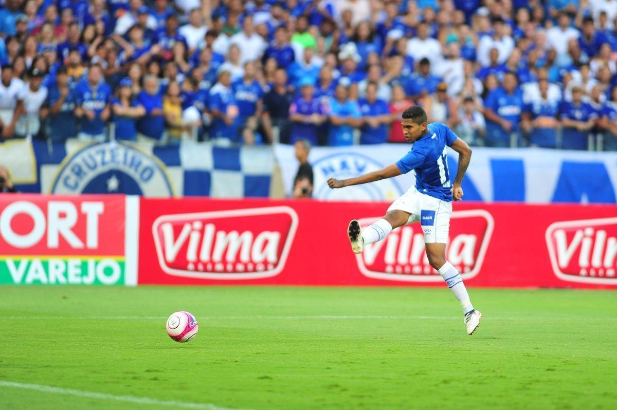 Jogo entre Cruzeiro e Patrocinense vale pelas quartas de final do Campeonato Mineiro
