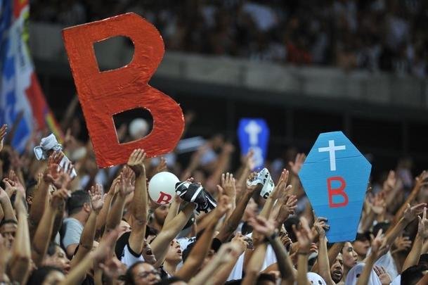 Torcedores do Galo provocaram os maiores rivais