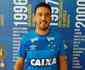 Edilson chega  Toca II, faz exames e ser apresentado no Cruzeiro nesta sexta-feira