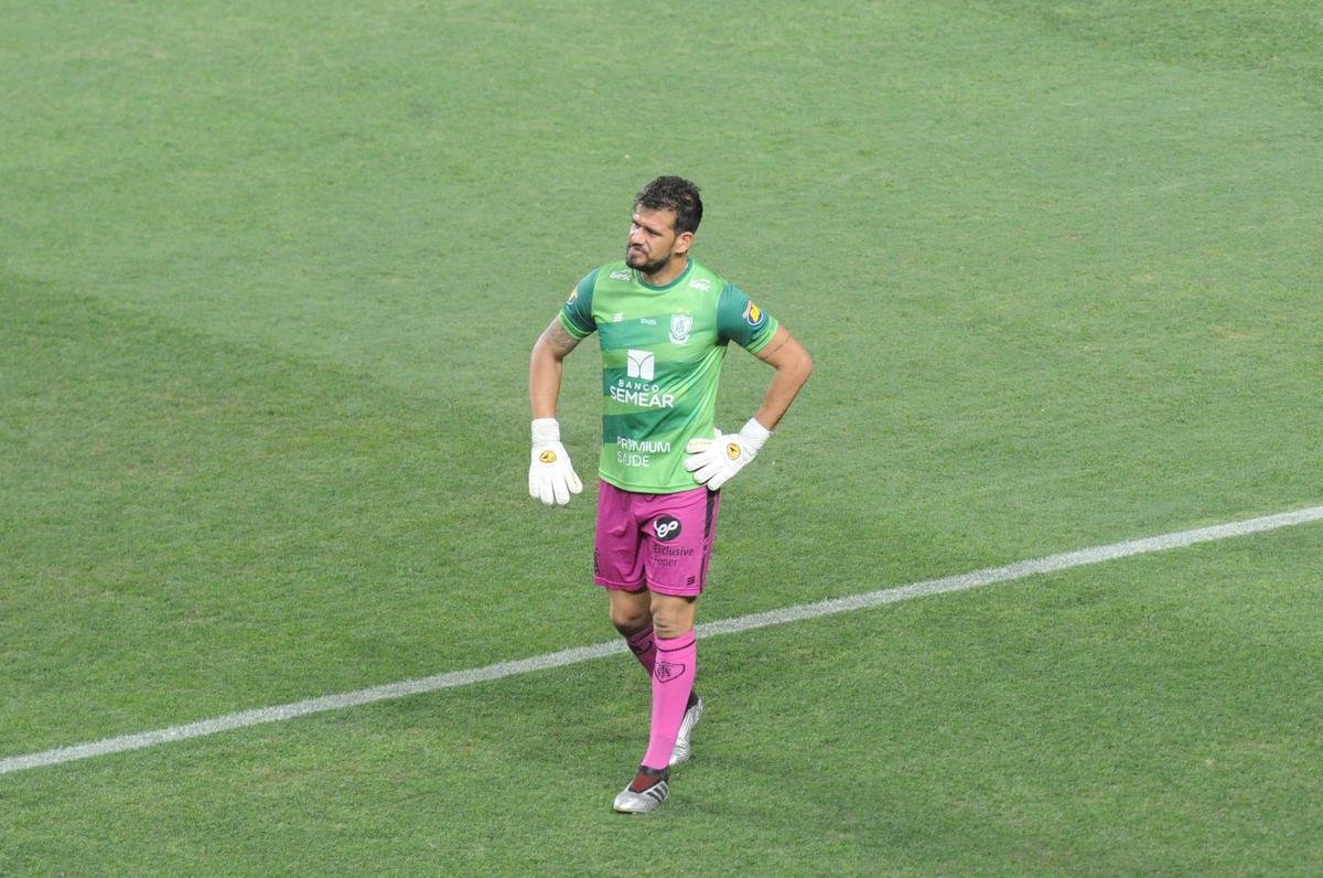 Amrica x Nutico: fotos do jogo desta sexta-feira (09/10), no Independncia, pela 15 rodada da Srie B