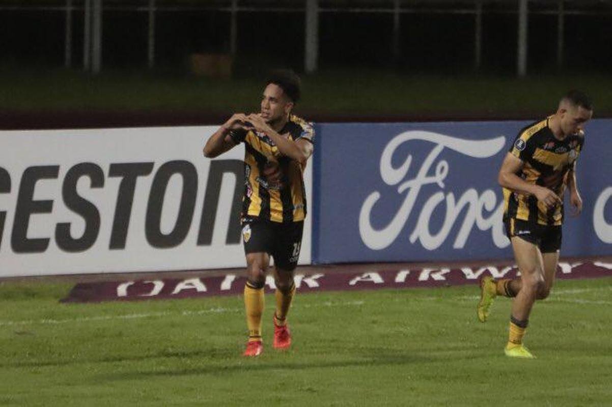 Deportivo Tchira-VEN (Grupo B)