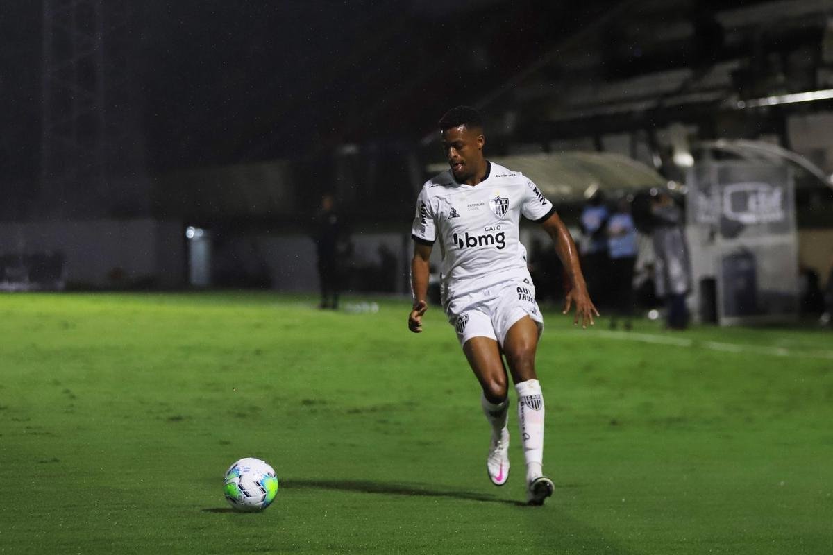 Bragantino 2 x 2 Atlético: veja fotos do jogo