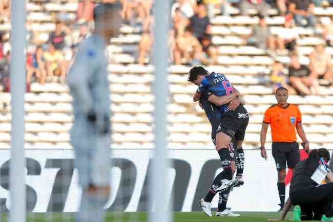 São Paulo disputa hoje o título da Sul-Americana contra o Del Valle