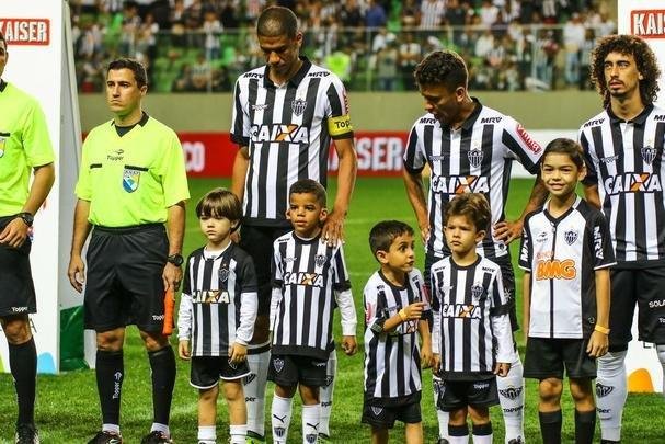Atlético e Paraná se enfrentaram no Independência, pela semifinal da Primeira Liga