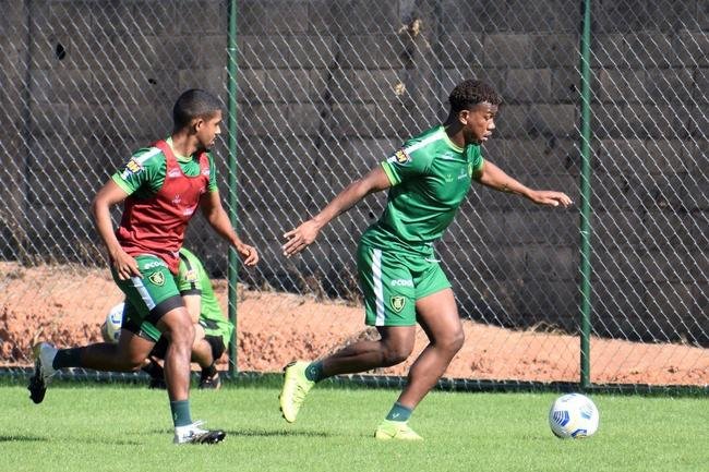 Treinamentos do Coelho para enfrentar o Internacional pela Série A