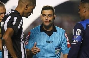Atl�tico saiu atr�s, conseguiu virada com R�ger Guedes e Ricardo Oliveira, mas cedeu empate no Morumbi
