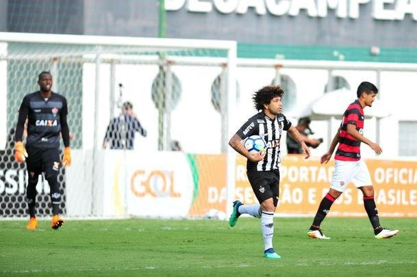 Veja imagens do jogo entre Atltico e Vitria