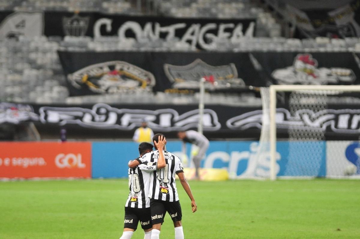 Fotos do jogo entre Atltico e Grmio, no Mineiro