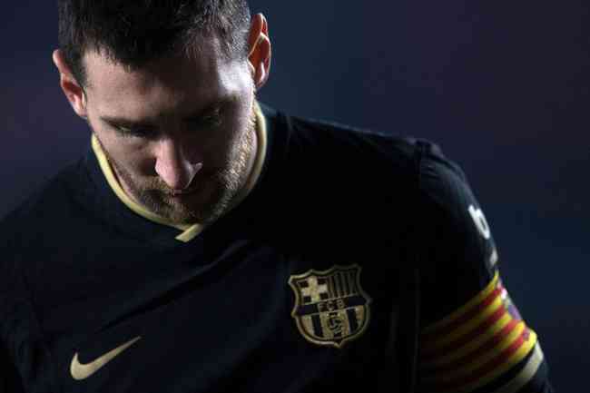 Sada de Messi marca o fim de uma era no Barcelona