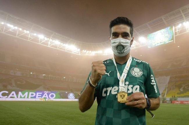 #1 - Palmeiras - R$ 216,38 milhes. Diviso: R$ 12,38 mi no Mundial de Clubes; R$ 109 mi na Libertadores; R$ 23,1 mi no Brasileiro; R$ 66,9 mi na Copa do Brasil e R$ 5 mi no Campeonato Paulista