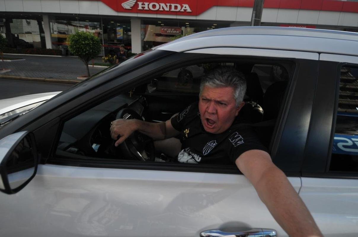 Delegao alvinegra chegou a Cuiab para final da Supercopa do Brasil entre Atltico e Flamengo